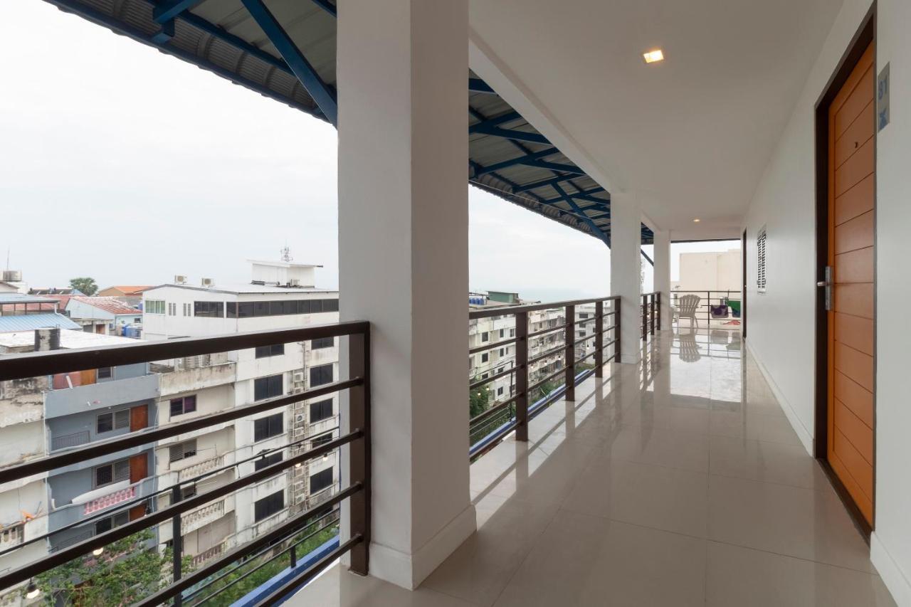 Hotel By Dee @Jomtien Pattaya Exterior foto
