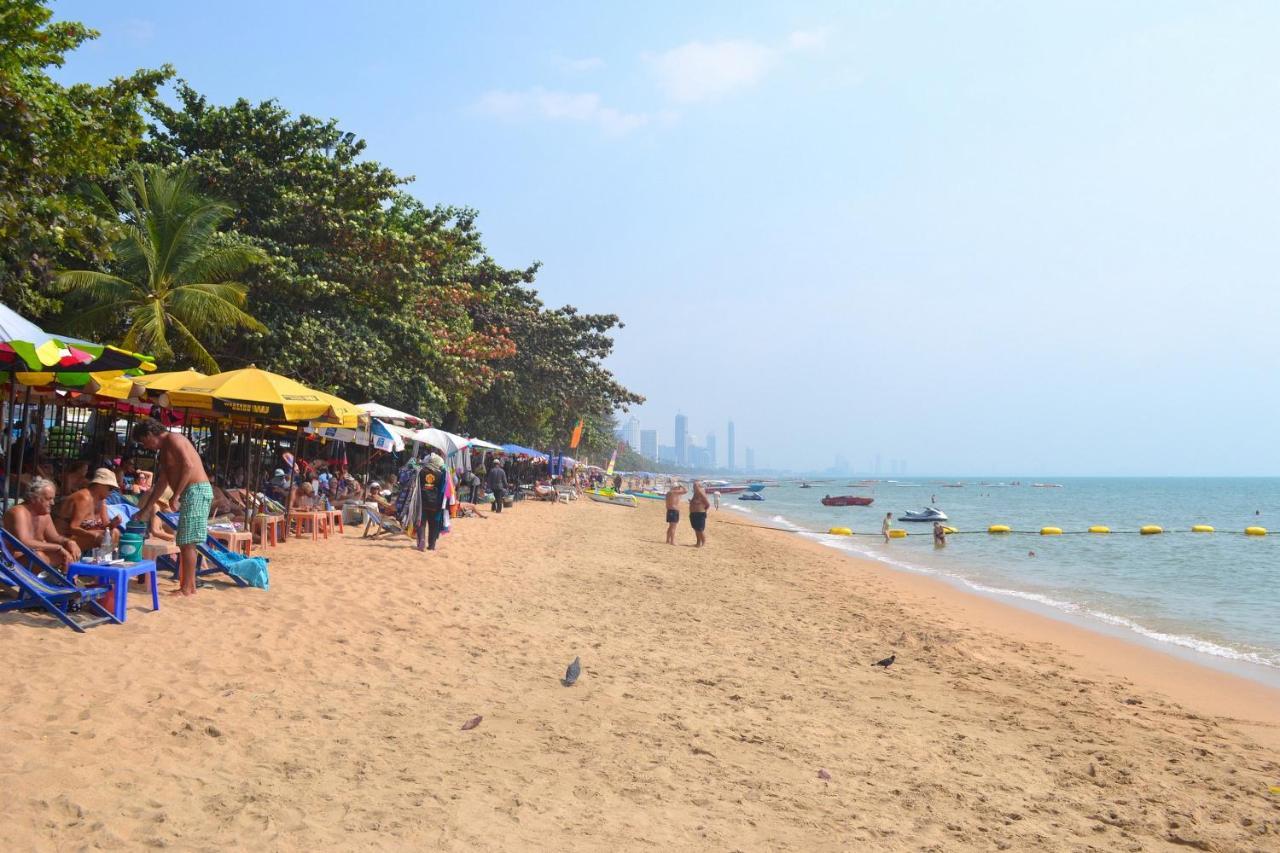 Hotel By Dee @Jomtien Pattaya Exterior foto